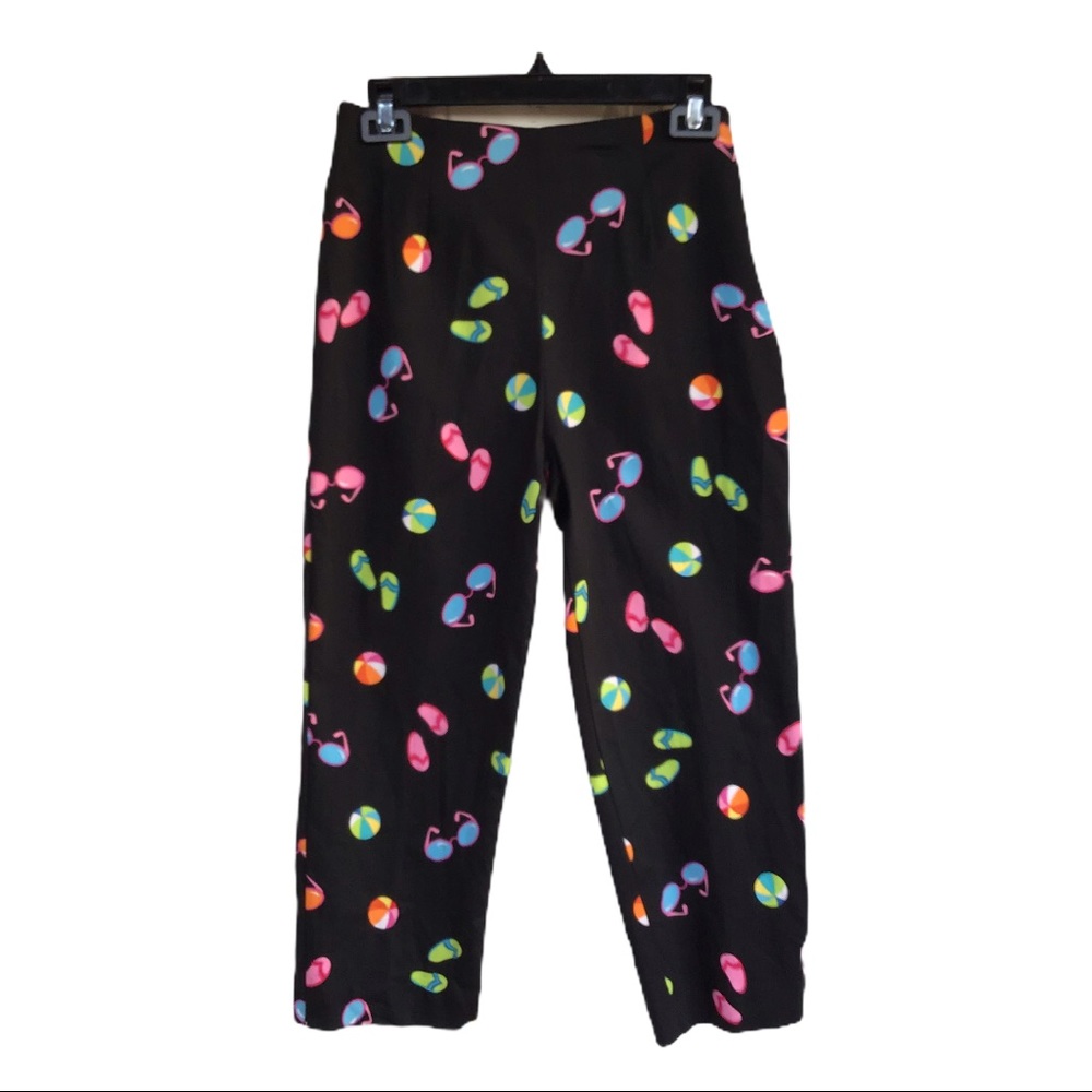 - Briggs New York Capri Pants